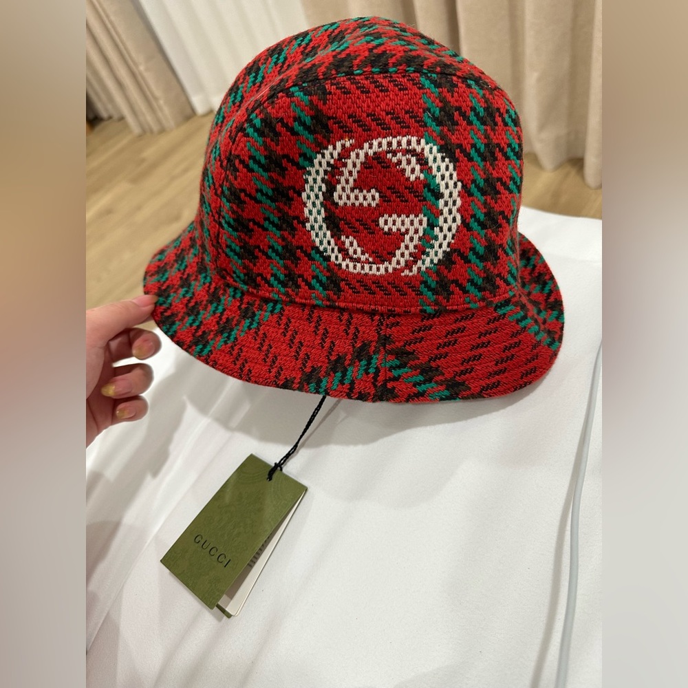 brand new Gucci hat